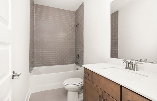 876 Rockwell, Hendersonville, TN 37075