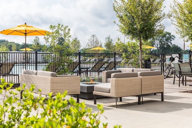 876 Rockwell, Hendersonville, TN 37075