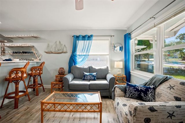 1257 FRANKLIN STREET, Clearwater, FL 33756