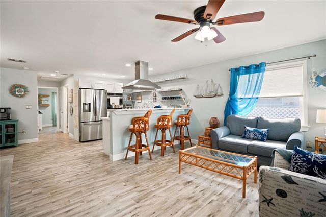 1257 FRANKLIN STREET, Clearwater, FL 33756