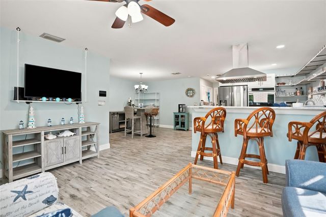 1257 FRANKLIN STREET, Clearwater, FL 33756