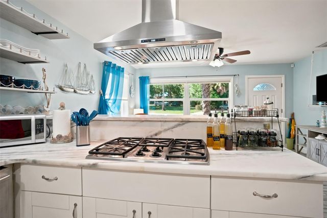 1257 FRANKLIN STREET, Clearwater, FL 33756