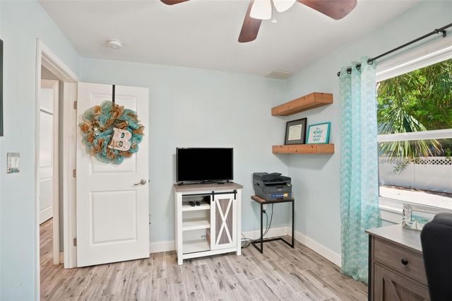 1257 FRANKLIN STREET, Clearwater, FL 33756