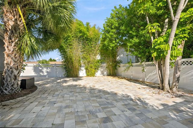 1257 FRANKLIN STREET, Clearwater, FL 33756