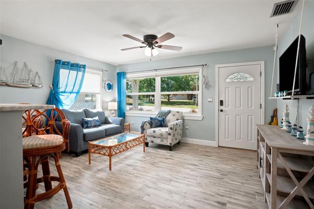 1257 FRANKLIN STREET, Clearwater, FL 33756