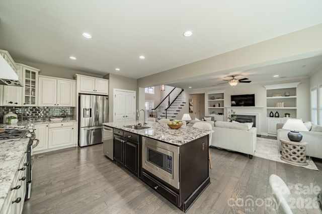 304 Tallow Tree Court, Waxhaw, NC 28173