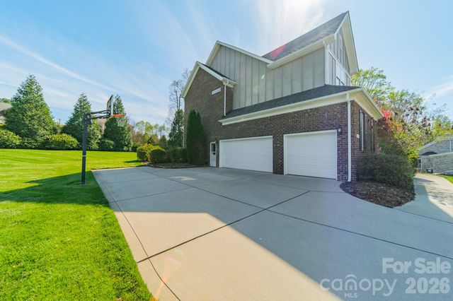 304 Tallow Tree Court, Waxhaw, NC 28173