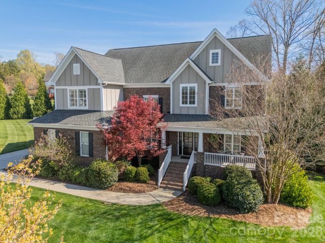 304 Tallow Tree Court, Waxhaw, NC 28173