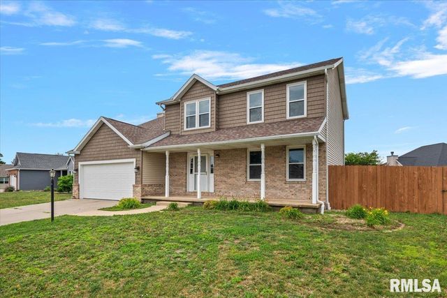 405 EAGLE RIDGE Drive, Chatham, IL 62629