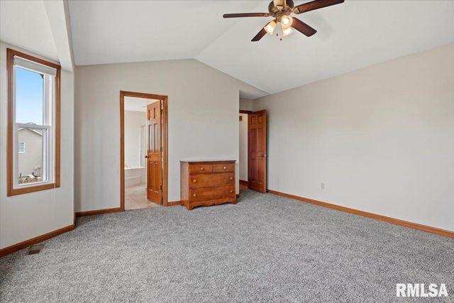 405 EAGLE RIDGE Drive, Chatham, IL 62629