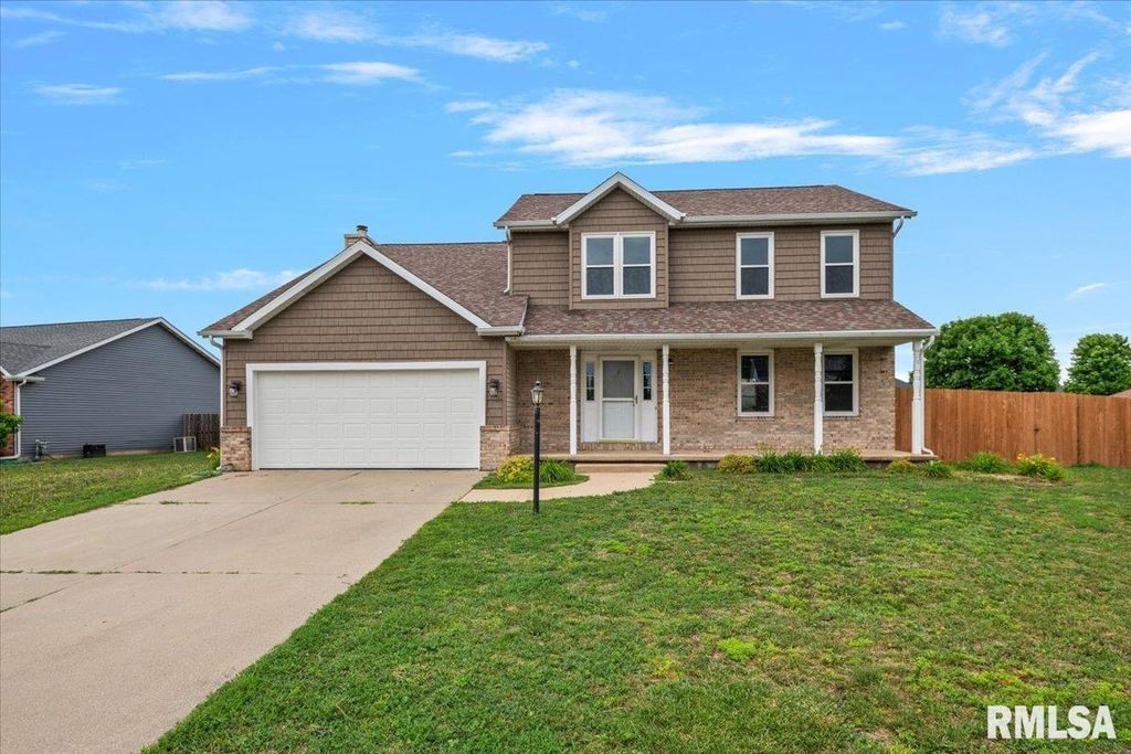 405 EAGLE RIDGE Drive, Chatham, IL 62629
