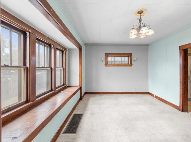 201 N Penn Ave., Salina, KS 67401