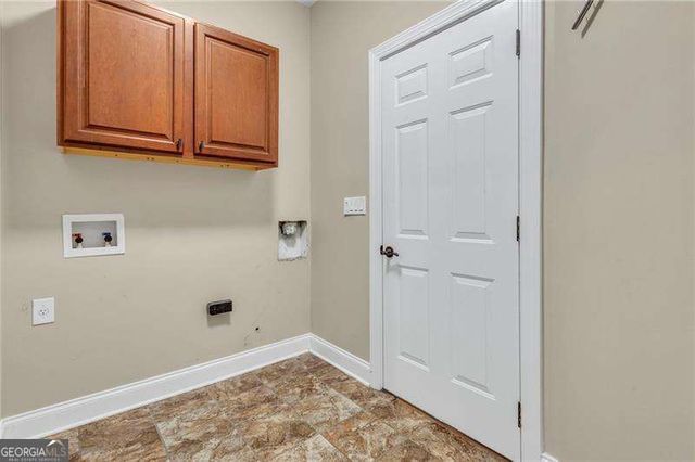 157 Beaconsfield Drive, Sharpsburg, GA 30277