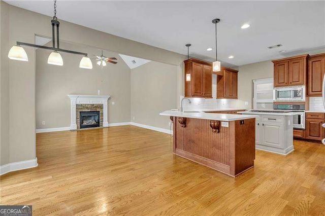 157 Beaconsfield Drive, Sharpsburg, GA 30277