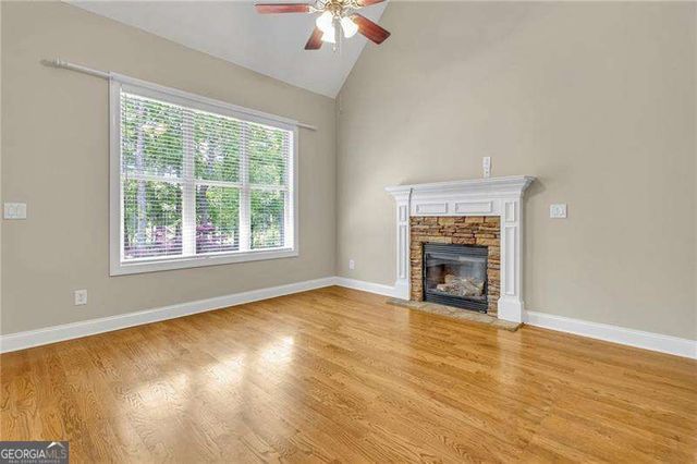 157 Beaconsfield Drive, Sharpsburg, GA 30277