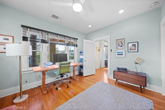 337 Temple Ave, Long Beach, CA 90814