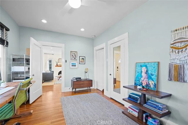 337 Temple Ave, Long Beach, CA 90814