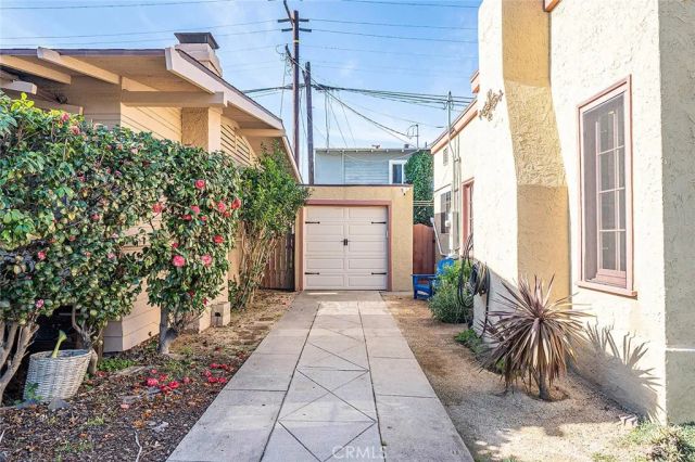 337 Temple Ave, Long Beach, CA 90814