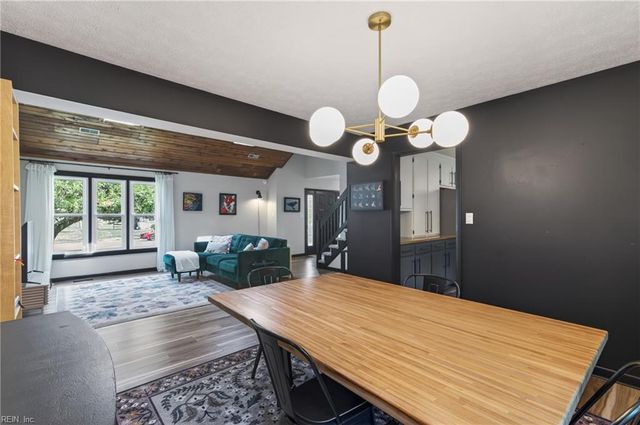206 Admiral CT, Hampton, VA 23669
