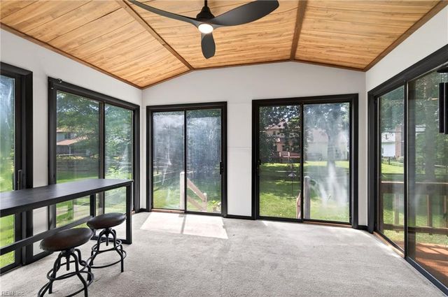 206 Admiral CT, Hampton, VA 23669