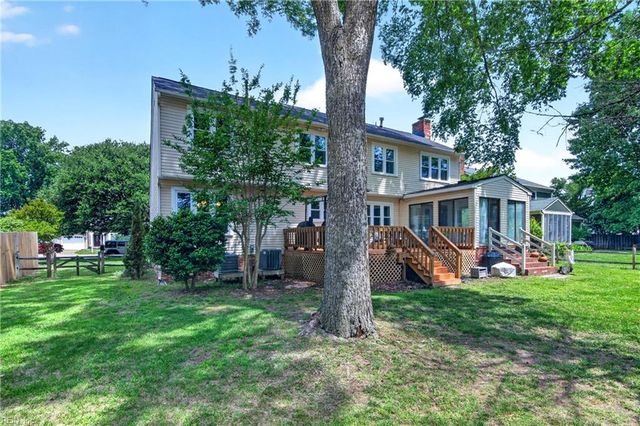 206 Admiral CT, Hampton, VA 23669