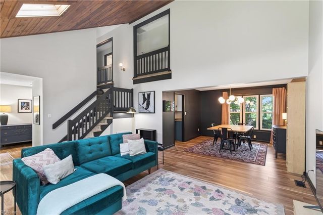 206 Admiral CT, Hampton, VA 23669