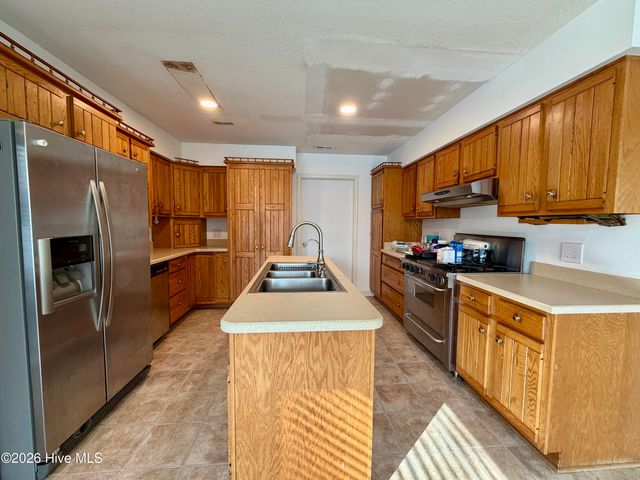 4106 Old Cherry Point Road, New Bern, NC 28560