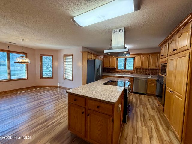 4106 Old Cherry Point Road, New Bern, NC 28560