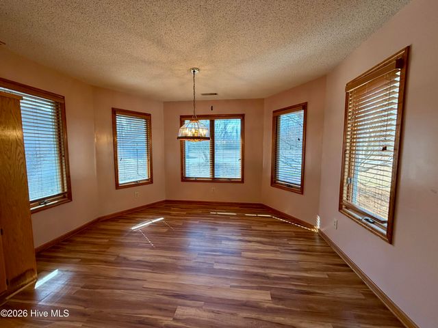 4106 Old Cherry Point Road, New Bern, NC 28560