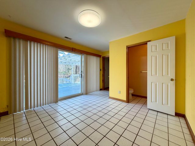 4106 Old Cherry Point Road, New Bern, NC 28560