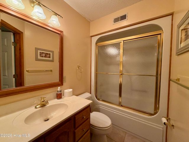 4106 Old Cherry Point Road, New Bern, NC 28560