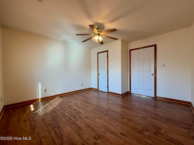 4106 Old Cherry Point Road, New Bern, NC 28560