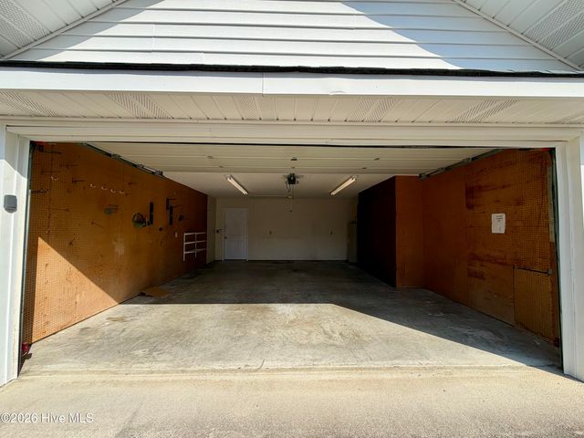 4106 Old Cherry Point Road, New Bern, NC 28560