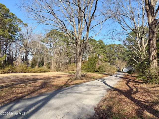 4106 Old Cherry Point Road, New Bern, NC 28560