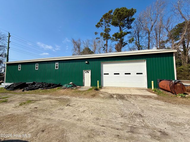 4106 Old Cherry Point Road, New Bern, NC 28560