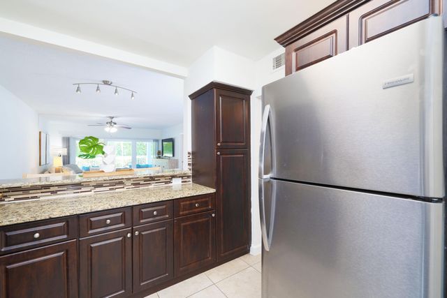 501 N Ocean Boulevard 7, Boca Raton, FL 33432