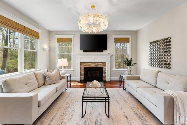 19 Douglas Road, Lexington, MA 02421