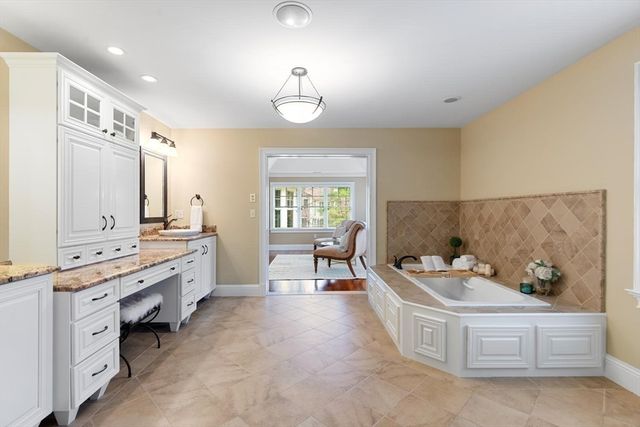 19 Douglas Road, Lexington, MA 02421