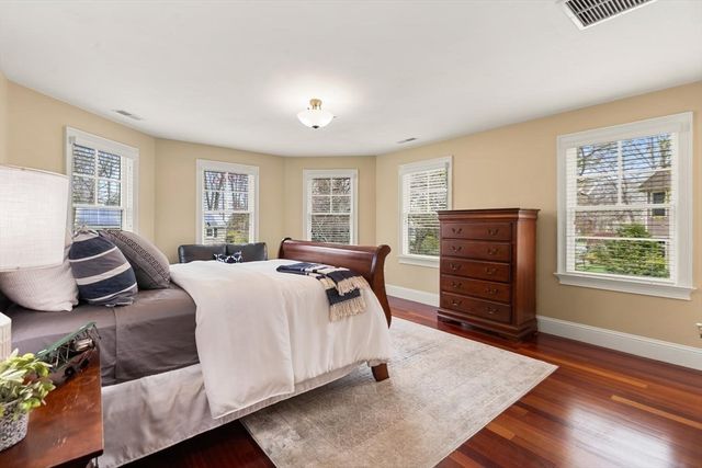 19 Douglas Road, Lexington, MA 02421