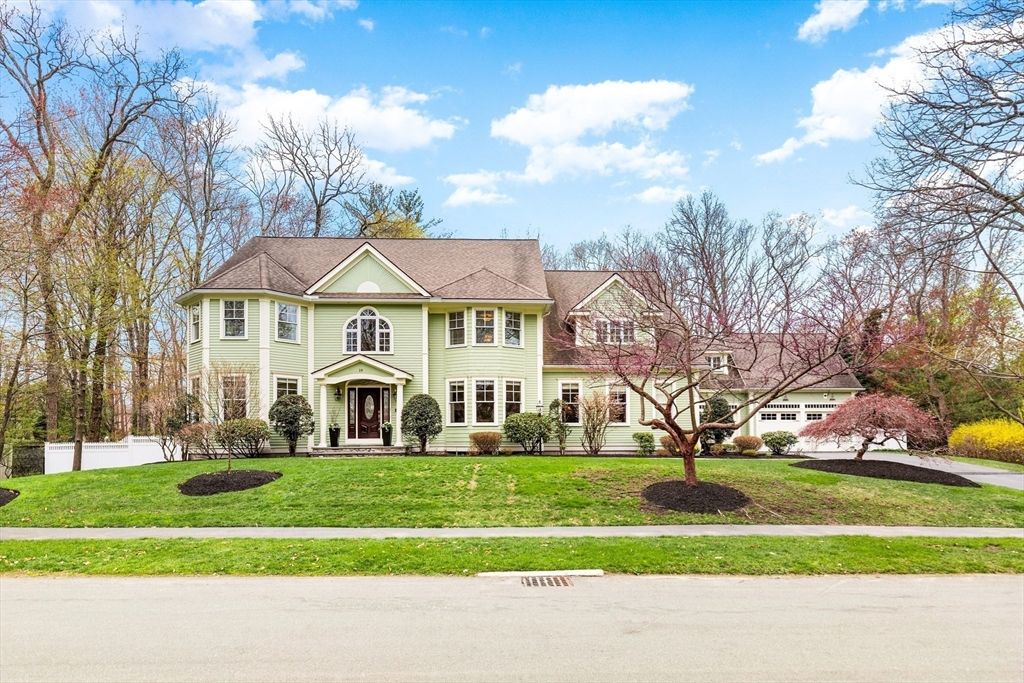 19 Douglas Road, Lexington, MA 02421