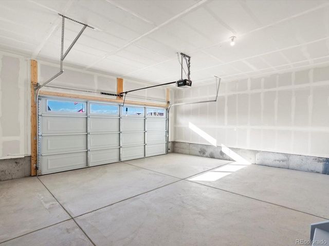 21259 E 65th Ave, Aurora, CO 80019