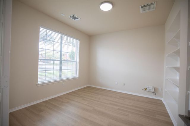 2308 Lou John ST, Austin, TX 78727