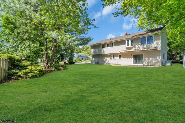 63 Ronald Terrace, Springfield Twp., NJ 07081