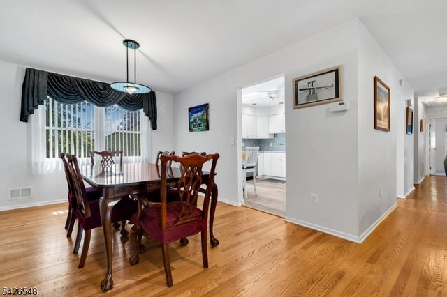 63 Ronald Terrace, Springfield Twp., NJ 07081