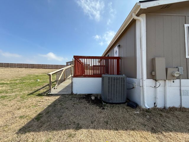 5700 Texas Street, Joshua, TX 76058