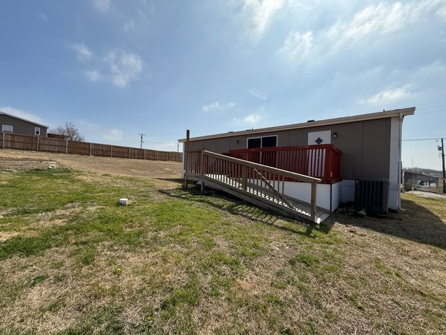 5700 Texas Street, Joshua, TX 76058