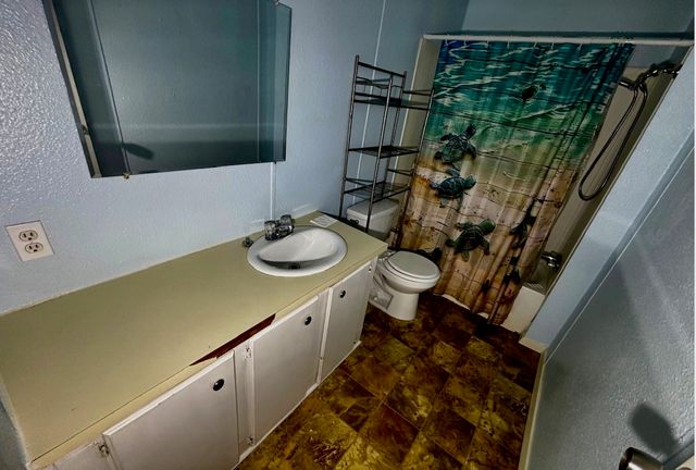 5700 Texas Street, Joshua, TX 76058