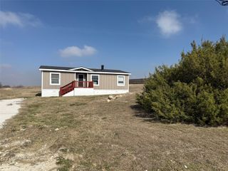 5700 Texas Street, Joshua, TX 76058