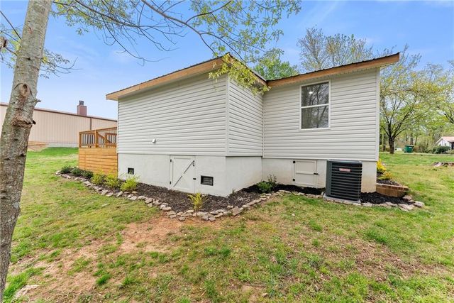 401 Wilbanks Street, Baldwin, GA 30511