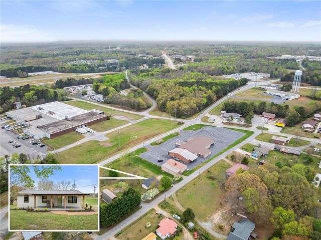 401 Wilbanks Street, Baldwin, GA 30511